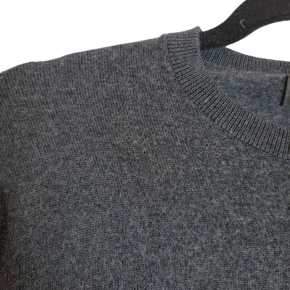 Banana Republic Casual Preppy Merino Wool Sweater